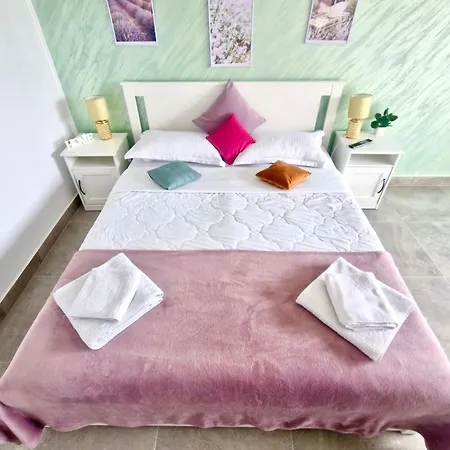 Roca Апартаменти